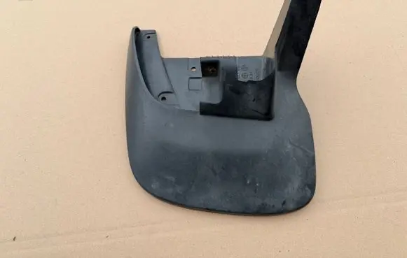 Mitsubishi L200 Front mudguard 5370A509
