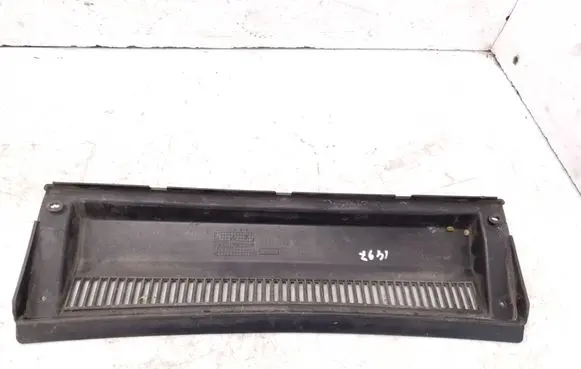 Alfa Romeo 166 Wiper trim 60609592 B634