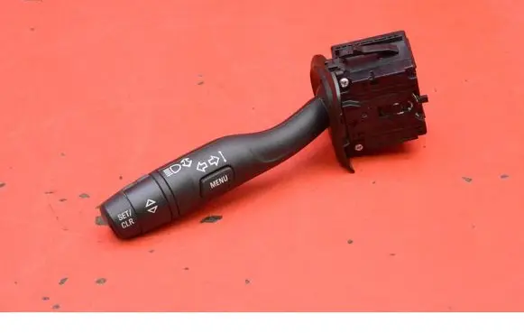 Bedford Astra Headlight wiper switch 39043503