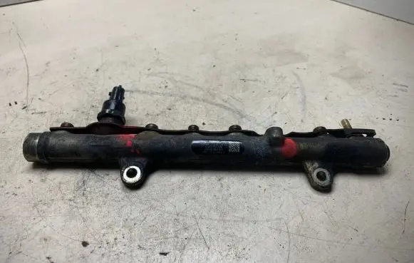 Renault Laguna II Fuel main line pipe 8200396999 0445214078