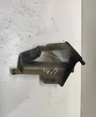 Coolant expansion tank/reservoir