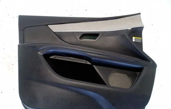 Peugeot 3008 II Front door card panel trim 