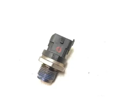 Fuel pressure sensor