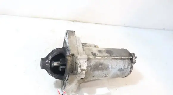 Nissan NV400 Starter motor