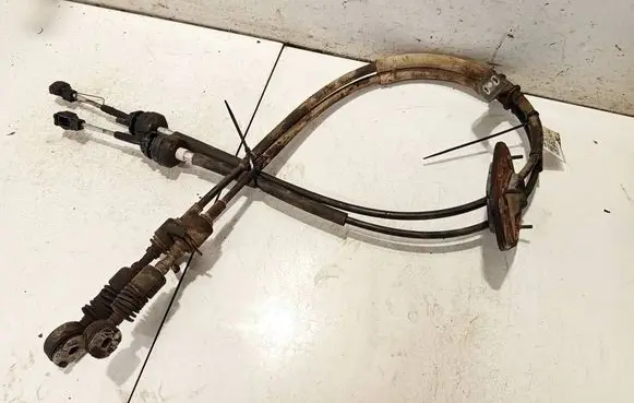 Honda FR-V Gear shift cable linkage 