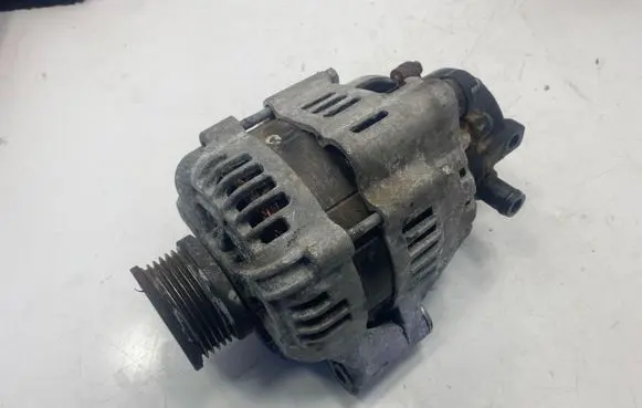 Hyundai Santa Fe Generator/alternator 3730027010