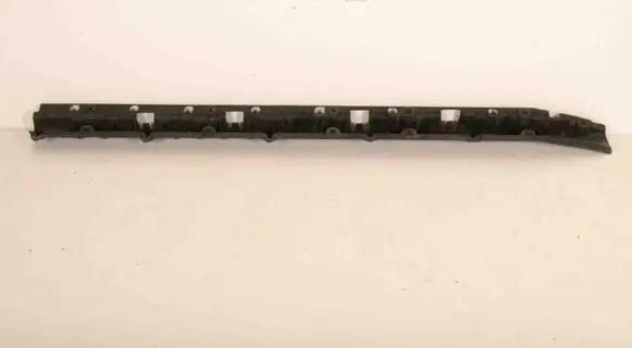 Sill/side skirt trim