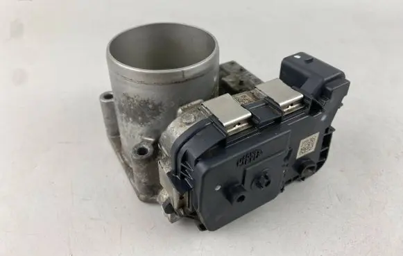 Skoda Superb B8 (3V) Throttle valve 03F133062E