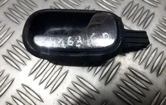 Audi A4 S4 B5 8D Rear door interior handle 8D0839020