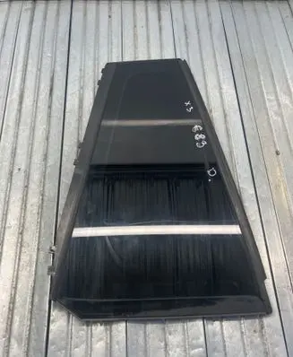 BMW X3 E83 Rear vent window glass 43R001108 E000184 DOT27AS3M53100