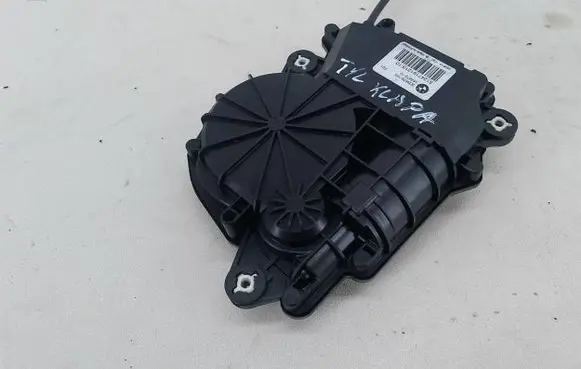 BMW 7 F01 F02 F03 F04 Tailgate boot lock/latch motor 