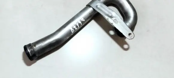 Nissan Qashqai EGR valve line/pipe/hose 506623