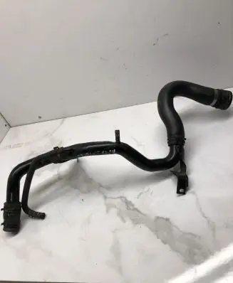 Audi A6 S6 C6 4F Engine coolant pipe/hose 4F0121101B
