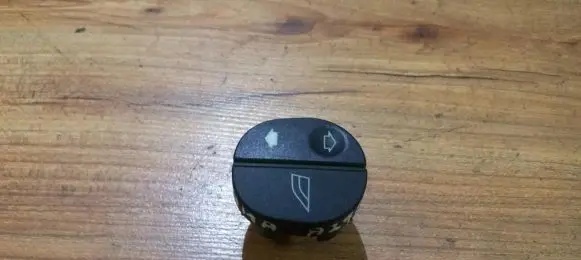 Ford Puma Electric window control switch 96fg14529ac