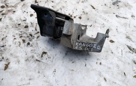 Renault Kangoo II Engine mounting bracket 