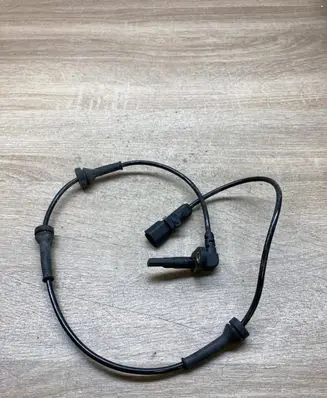 Renault Master III ABS wheel speed sensor 8200735314