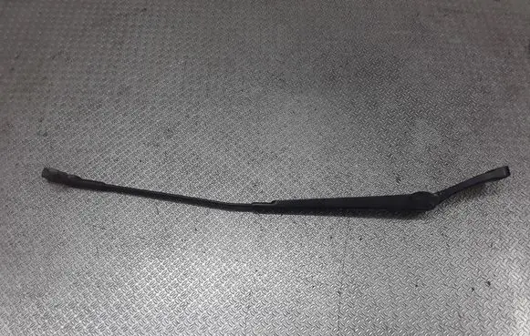 Volkswagen Touran I Front wiper blade arm