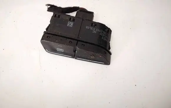 Ford Focus Windscreen/window heater switch am5t18c621ac