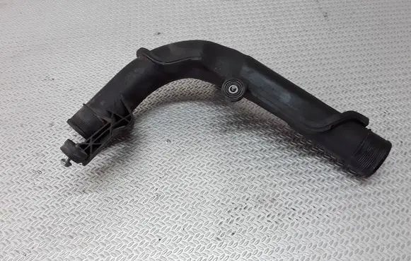 Volkswagen Polo III 6N 6N2 6NF Intercooler hose/pipe 1K0145770A