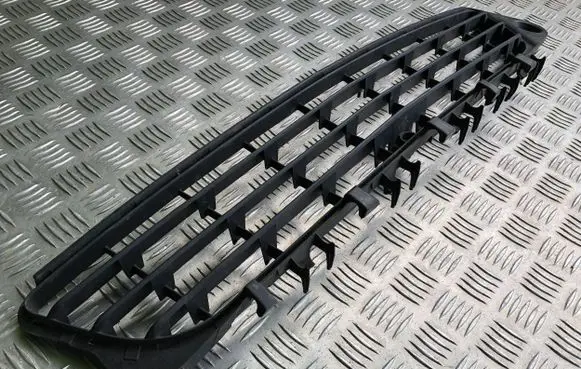 Opel Signum Front bumper lower grill 900000002 0551004542