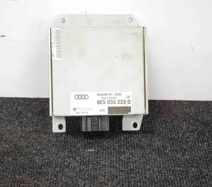 Audi A4 S4 B7 8E 8H HiFi Audio sound control unit 8E5035223D