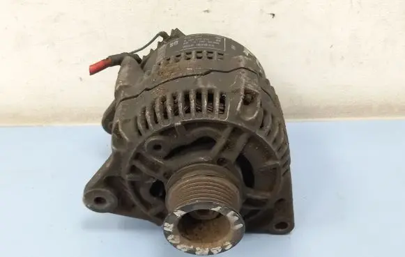 Ford Scorpio Generator/alternator 0123320014 95GB10300KA