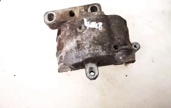 Audi A3 S3 8P Engine mount bracket 1k0199262af
