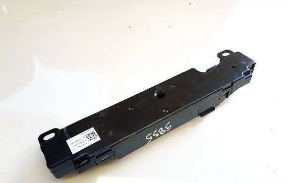Tesla Model Y Antenna control unit 158560100e 1585601-00-e