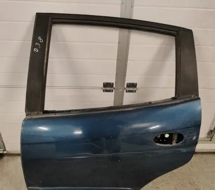 Chevrolet Tacuma Rear door