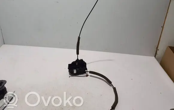 Renault Koleos II Front door lock 805032558R