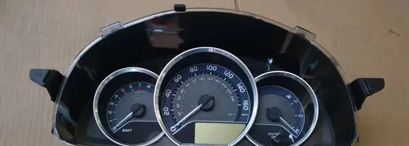 Toyota Auris E180 Speedometer (instrument cluster) 838000ZU60 MB1575508275