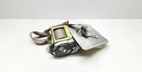 Volvo XC90 Third row seat belt 8686640 601239800