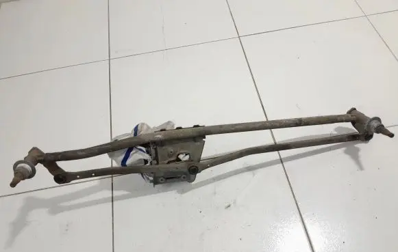 Iveco Daily 6th gen Front wiper linkage NOCODE