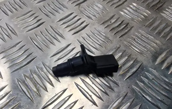 Volkswagen Touareg I Crankshaft position sensor 070907601A