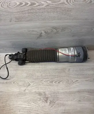BMW 7 F01 F02 F03 F04 Rear shock absorber/damper 6858813 685881301
