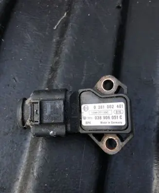 Audi A5 8T 8F Air pressure sensor 038906051C 0281002401 120412T1155C