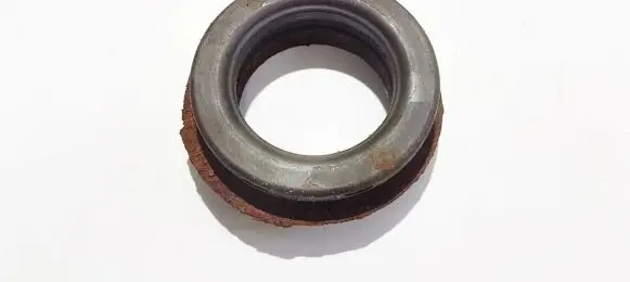 Peugeot 307 Coil spring mount 