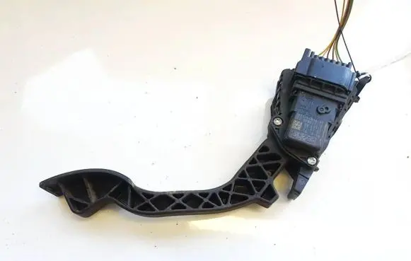 Ford Focus C-MAX Accelerator throttle pedal 3m519f836af 3m51-9f836-af