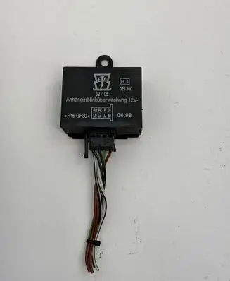Mercedes-Benz E W210 Tow bar trailer control unit/module 321105