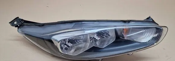Ford Fiesta Headlight/headlamp C1BB13W029