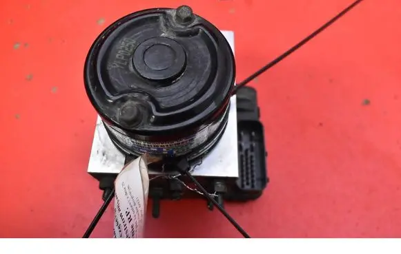 Hyundai Santa Fe ABS Pump 5890026050