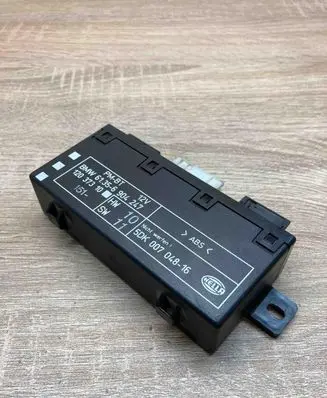 BMW 5 E39 Door control unit/module 6904247 5DK00704816