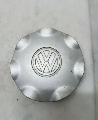 Volkswagen Golf III Original wheel cap 1H0601149K