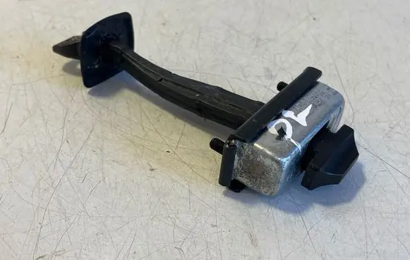 BMW X3 F25 Front door check strap stopper 7205572