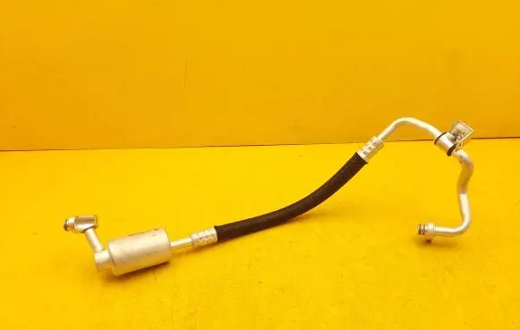 Peugeot 308 Air conditioning (A/C) pipe/hose 9841012880