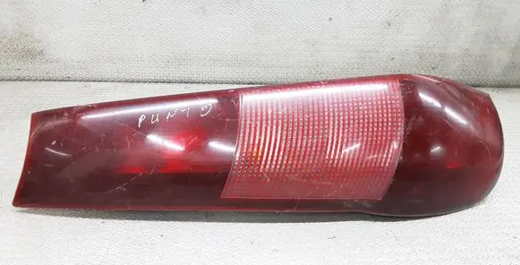 Fiat Punto (176) Rear/tail lights 29420102
