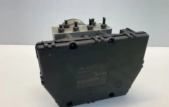 Mercedes-Benz C W203 ABS Pump A2035451632 10094715133 2035451632