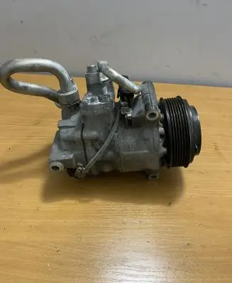 Mercedes-Benz E W212 Air conditioning (A/C) compressor (pump) A0008304400