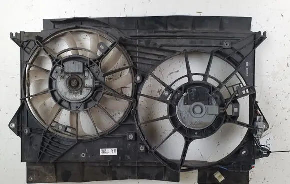 Toyota Avensis T270 Electric radiator cooling fan DT422750922BB 160400X040 2680005000