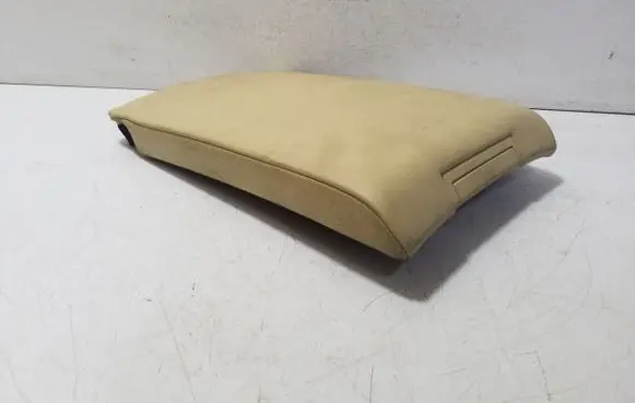 Volkswagen Phaeton Armrest